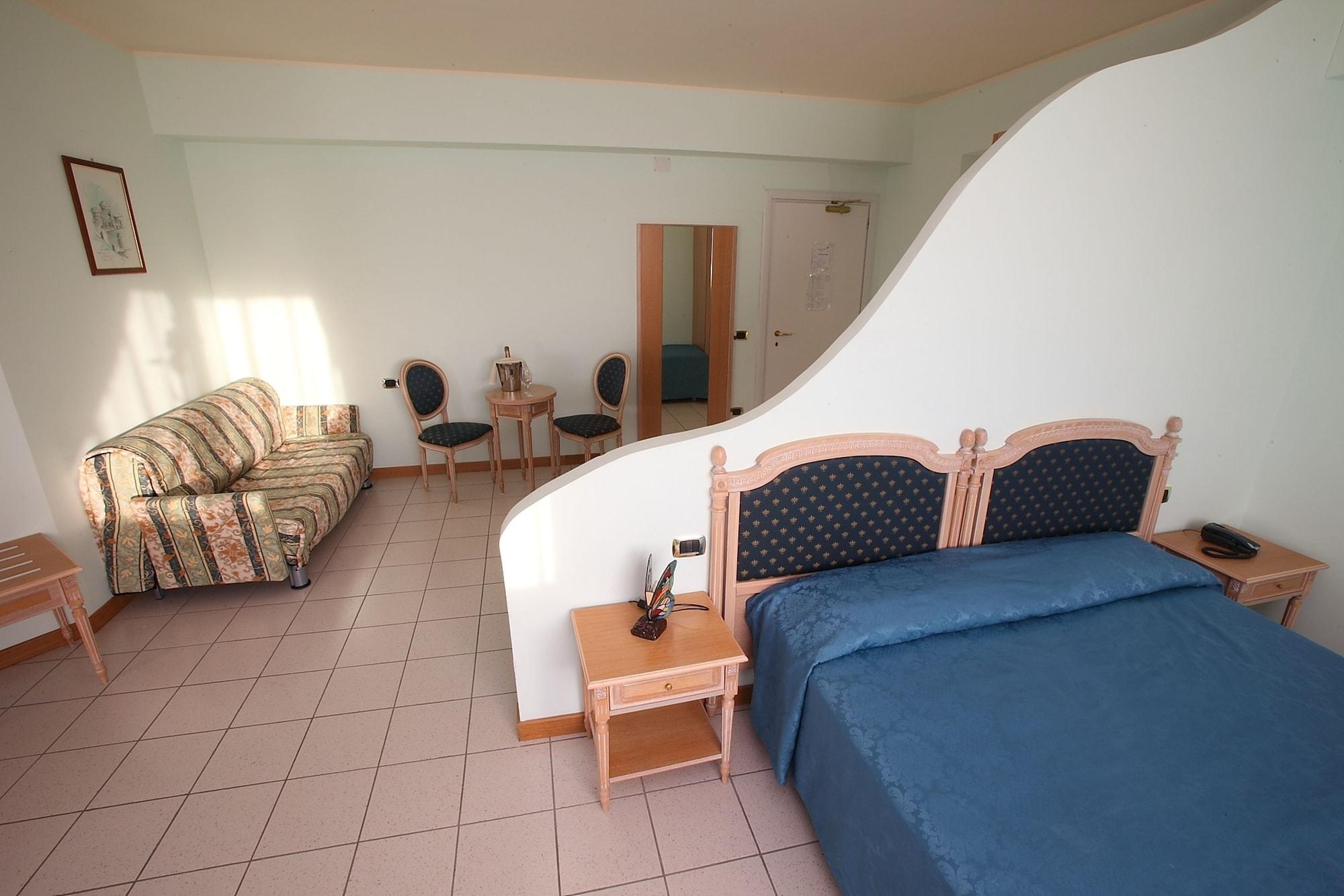 Partenone Resort Hotel Riace Marina Buitenkant foto