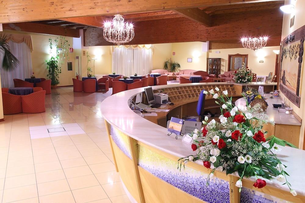Partenone Resort Hotel Riace Marina Buitenkant foto