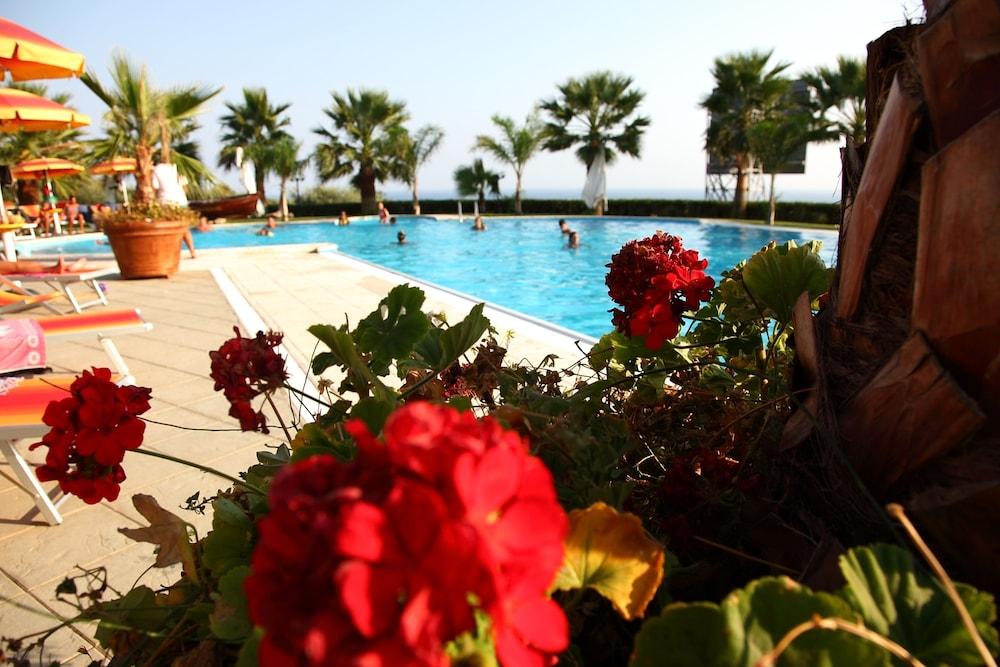 Partenone Resort Hotel Riace Marina Buitenkant foto
