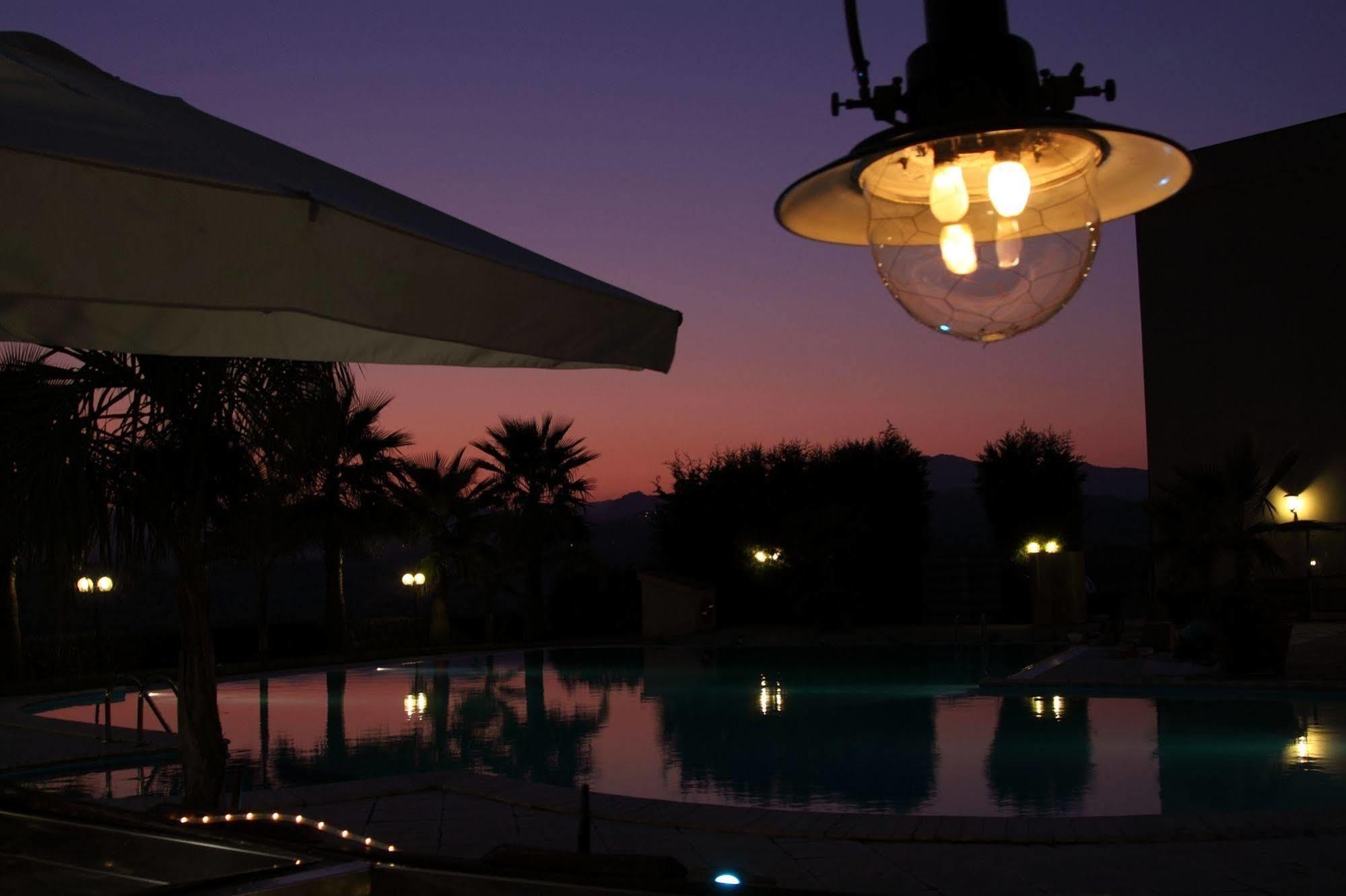 Partenone Resort Hotel Riace Marina Buitenkant foto