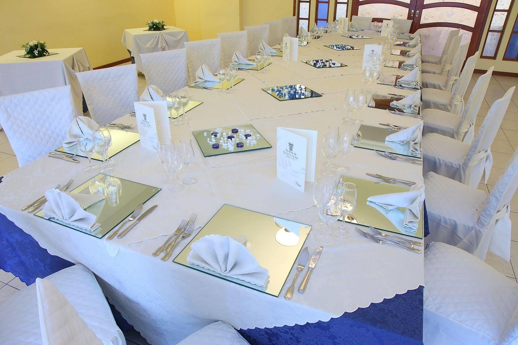 Partenone Resort Hotel Riace Marina Buitenkant foto
