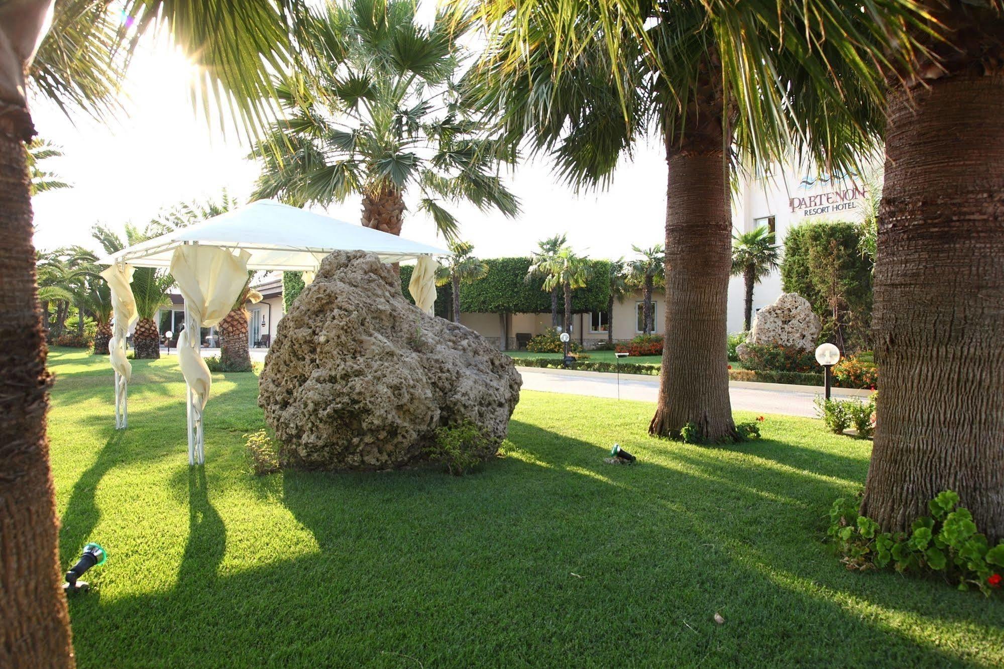 Partenone Resort Hotel Riace Marina Buitenkant foto