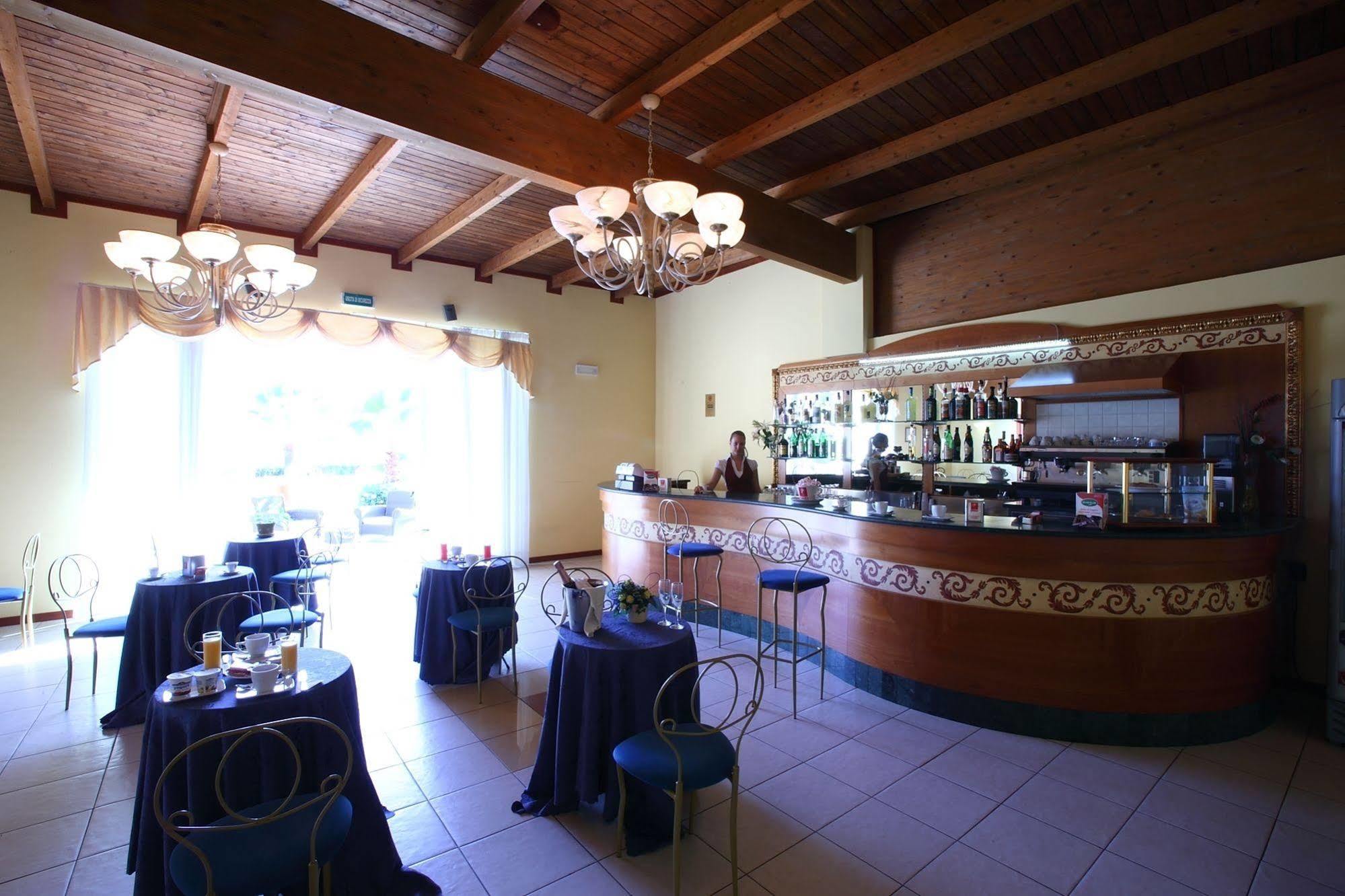 Partenone Resort Hotel Riace Marina Buitenkant foto